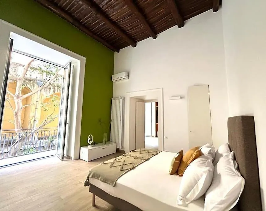 Casa Donnaregina Apartment Naples