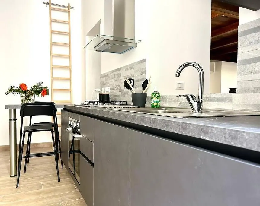 Casa Donnaregina Apartment Naples 0*,